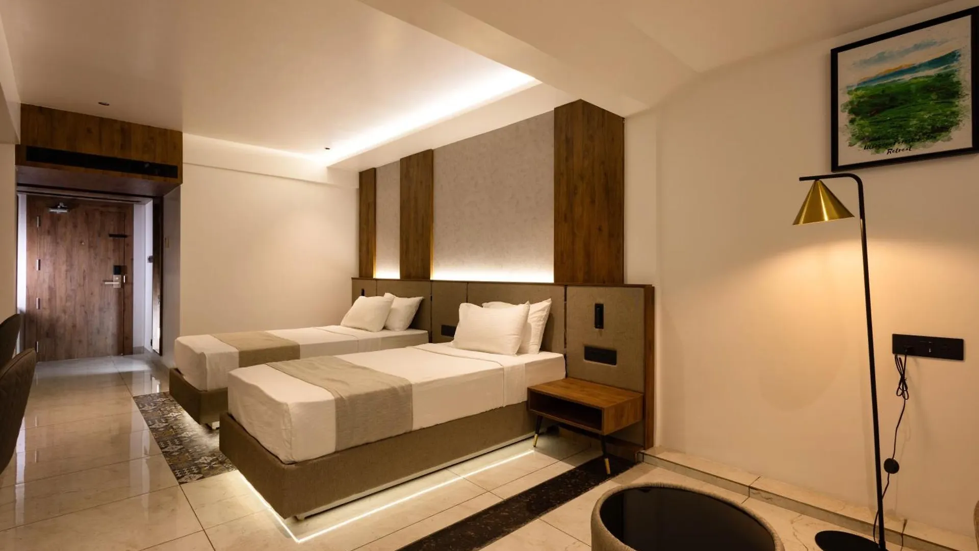 Royal Plaza Inn By Rak Rooms, Calicut Hotel