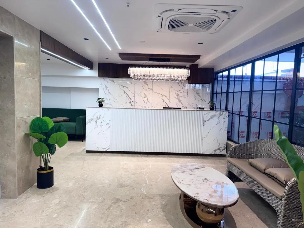 Royal Plaza Inn By Rak Rooms Kozhikode 3*,